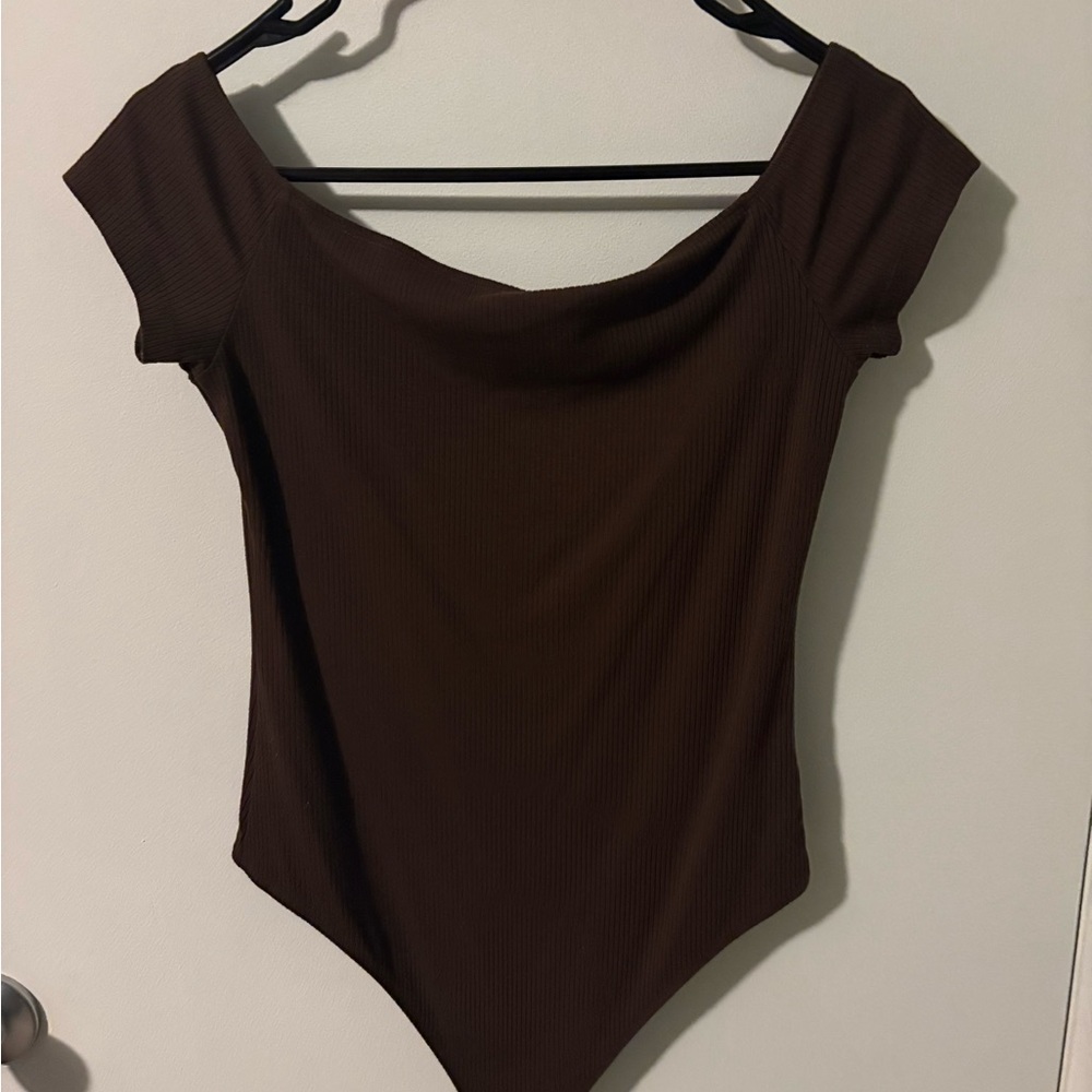 American Eagle Outfitters Dark Brown Off-Shoulder Ribbed Bodysuit